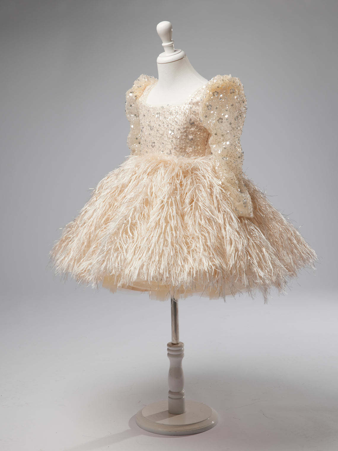 Champagne Knee-length Dress in Tulle for Girls
