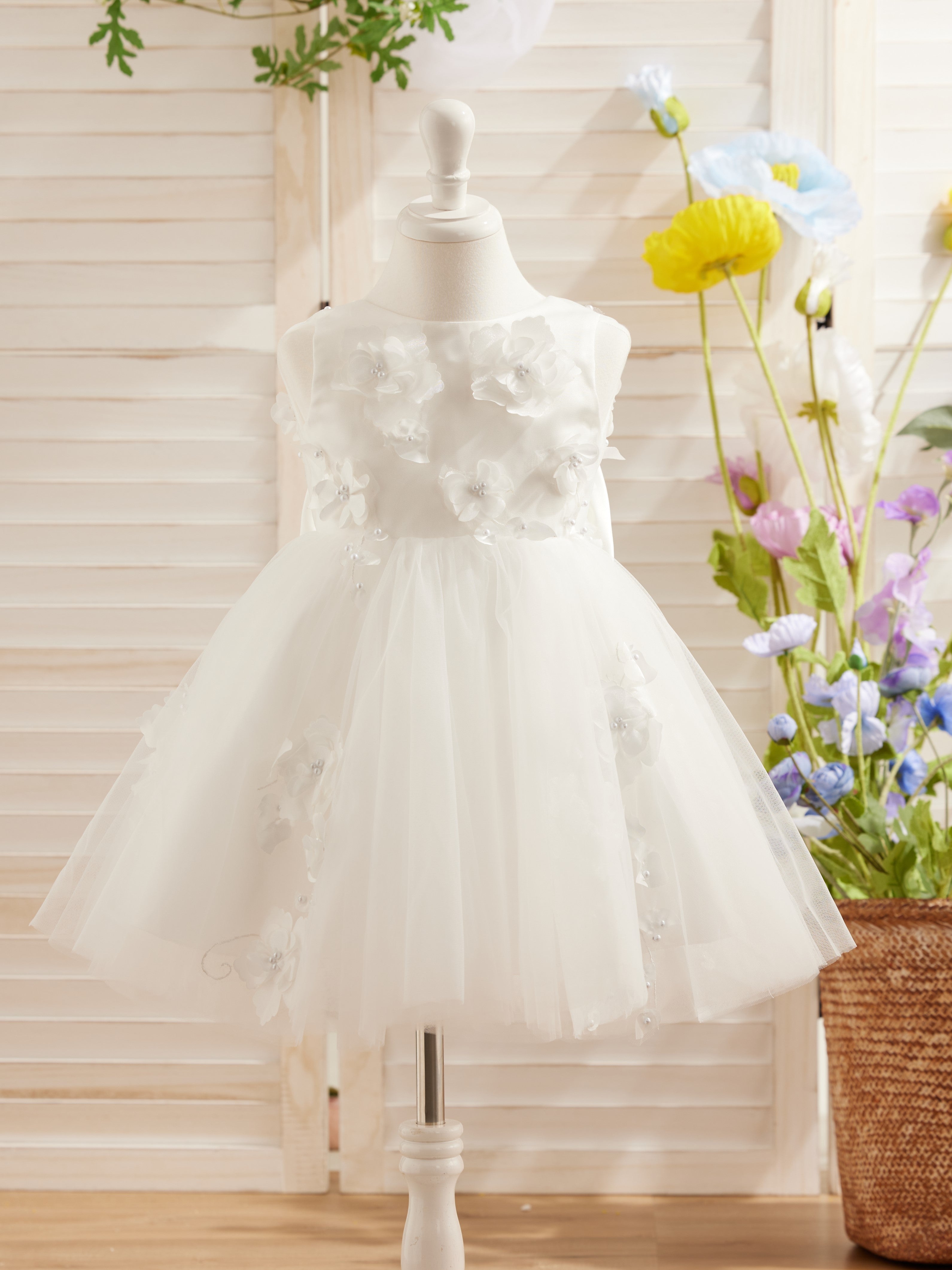 Knee-Length Sleeveless Flower Girl Dress in Tulle