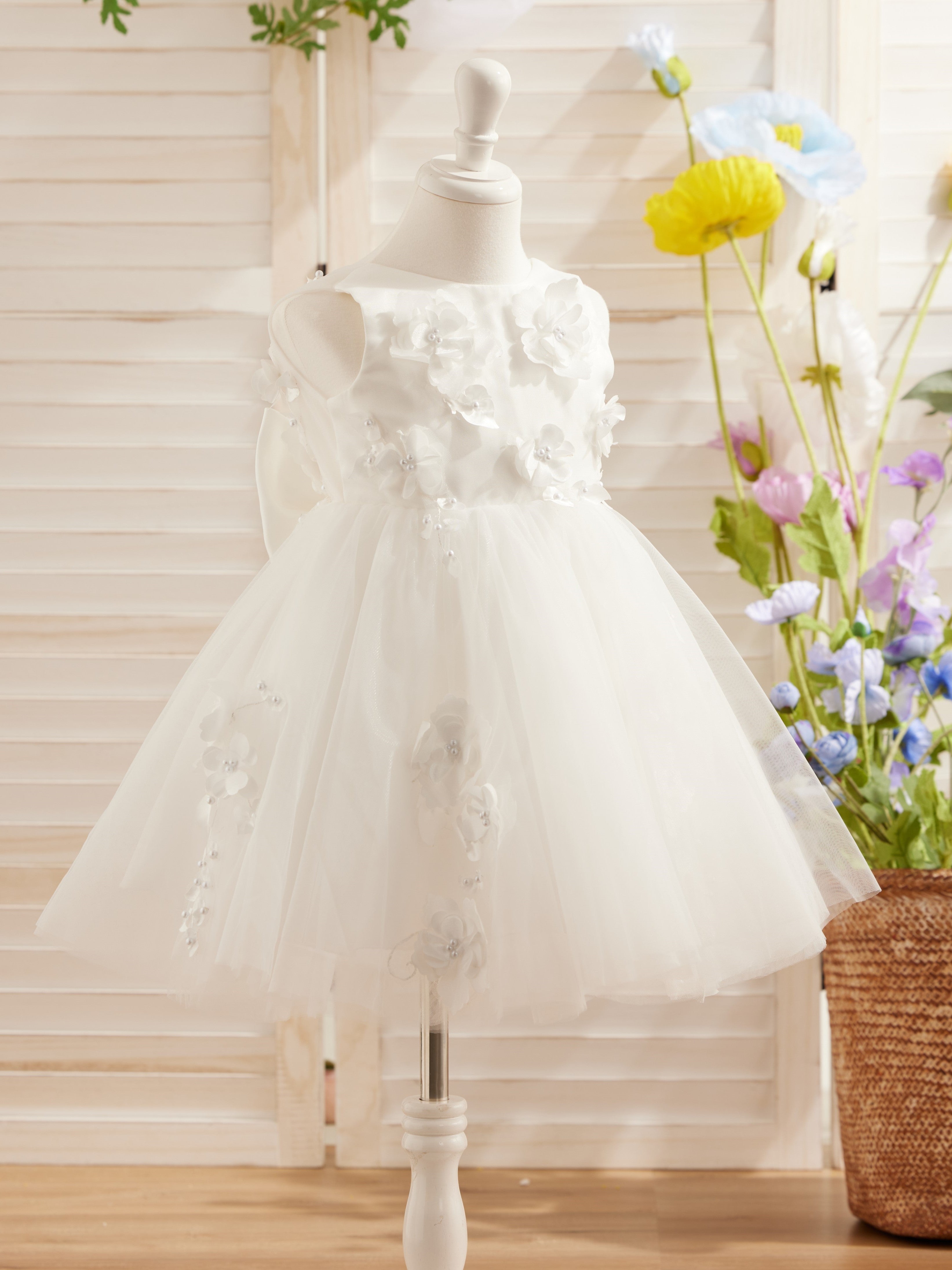 Knee-Length Sleeveless Flower Girl Dress in Tulle