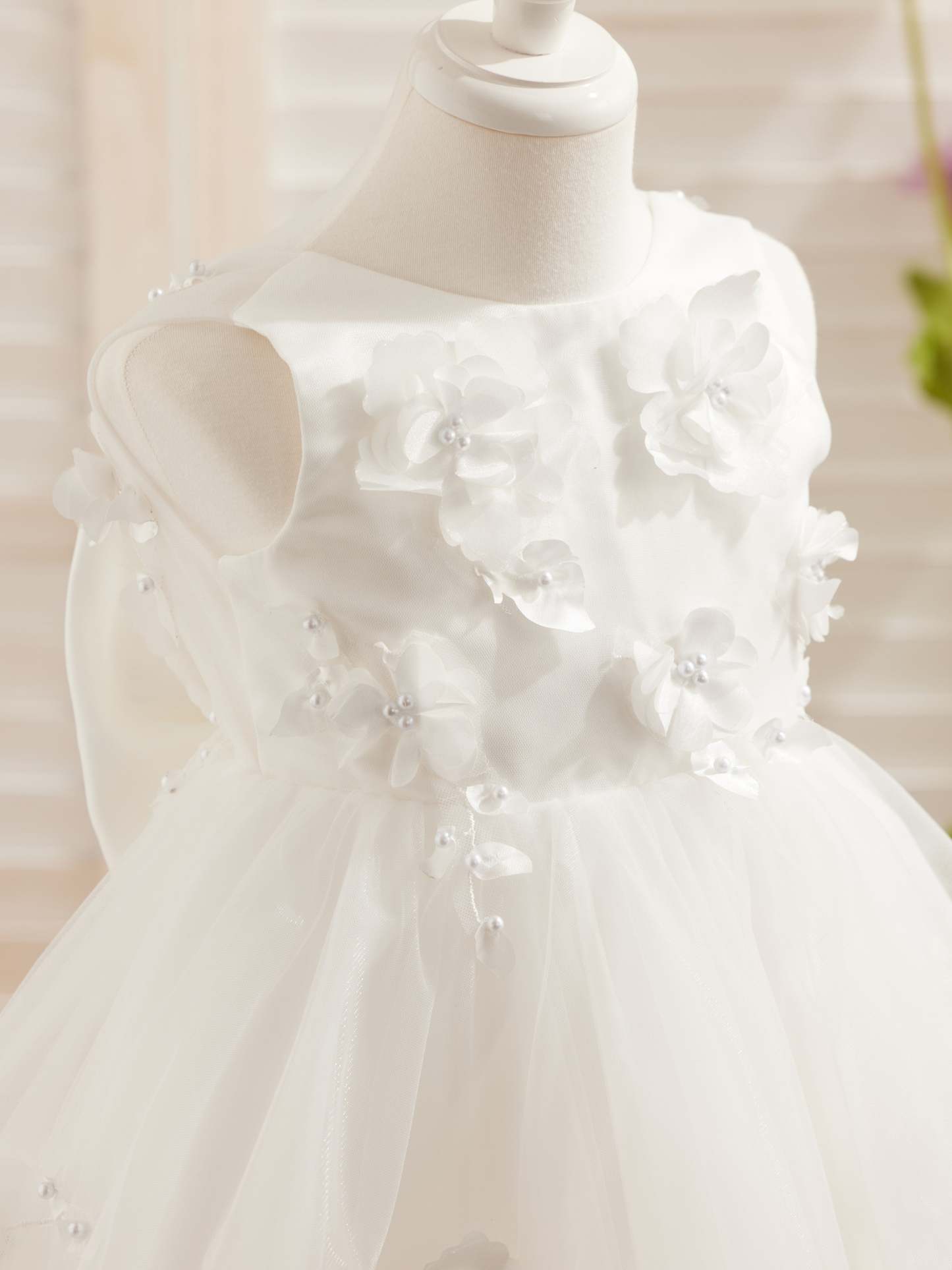 Knee-Length Sleeveless Flower Girl Dress in Tulle