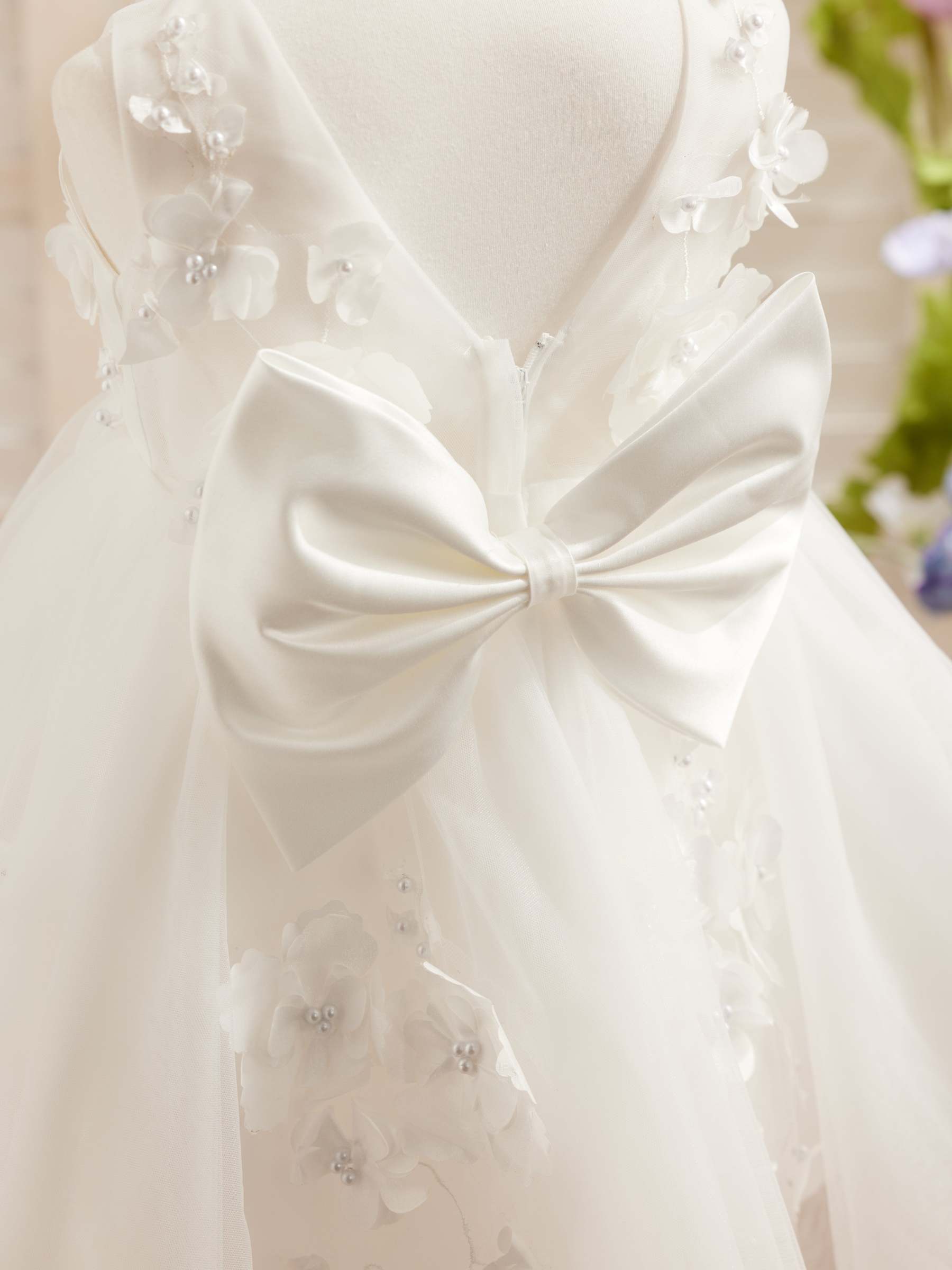 Knee-Length Sleeveless Flower Girl Dress in Tulle