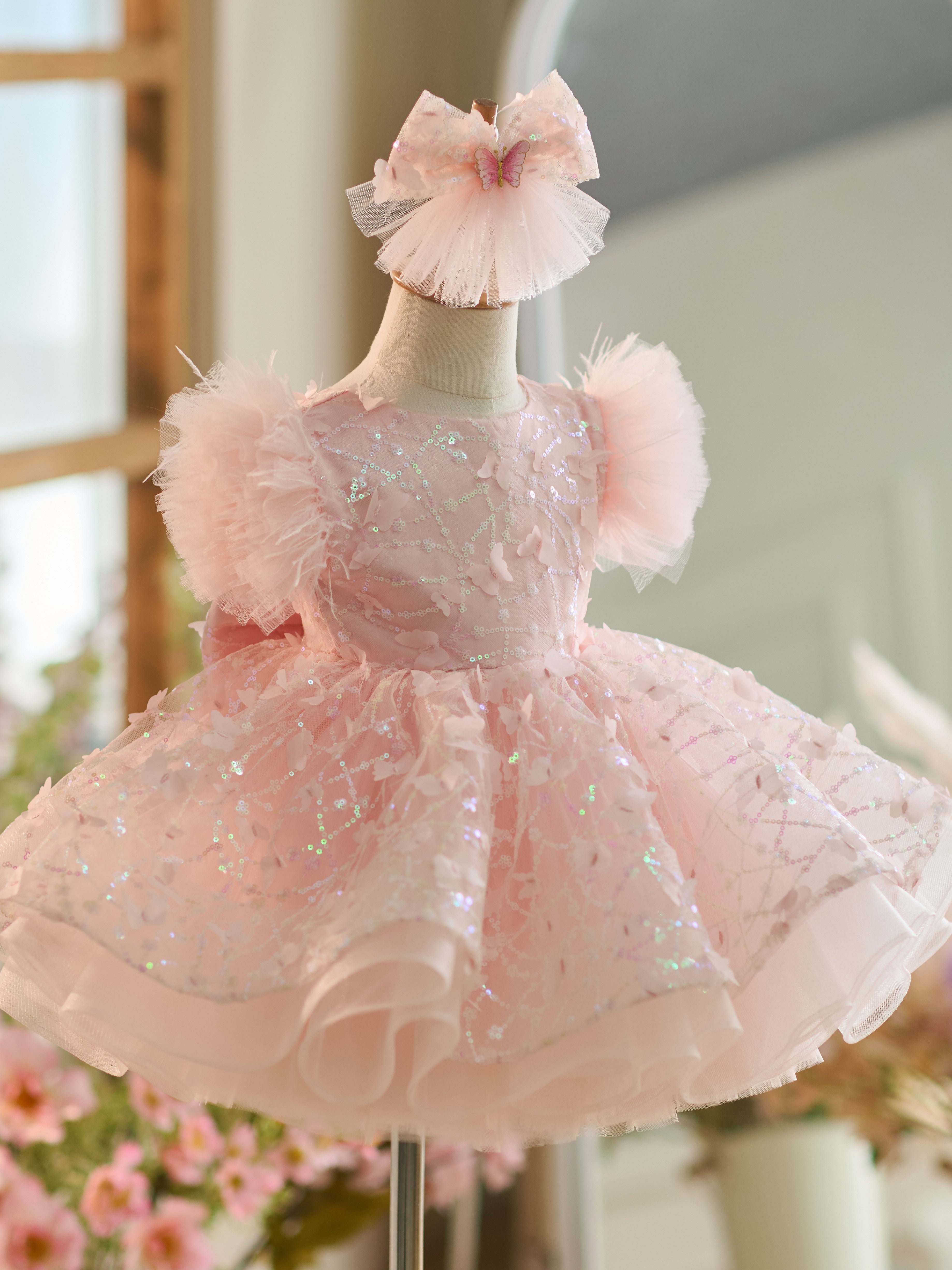 Knee-length 1st Birthday Party Dress with Sequins and Tulle