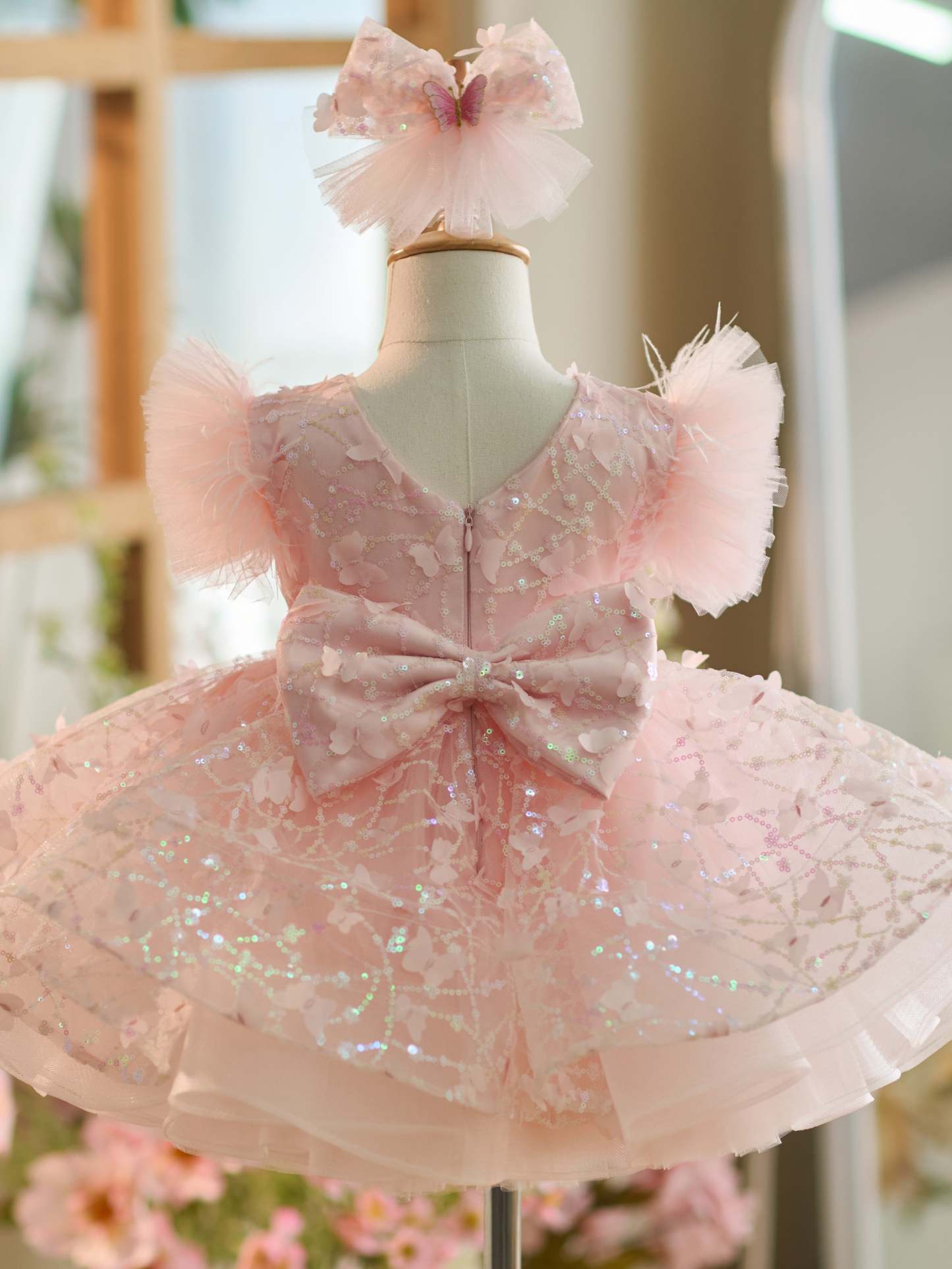Knee-length 1st Birthday Party Dress with Sequins and Tulle