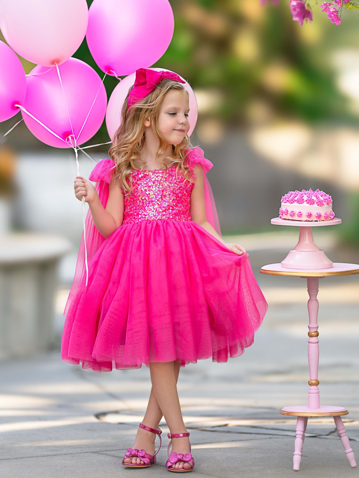 Knee-length Party Dress with Sequins and Tulle