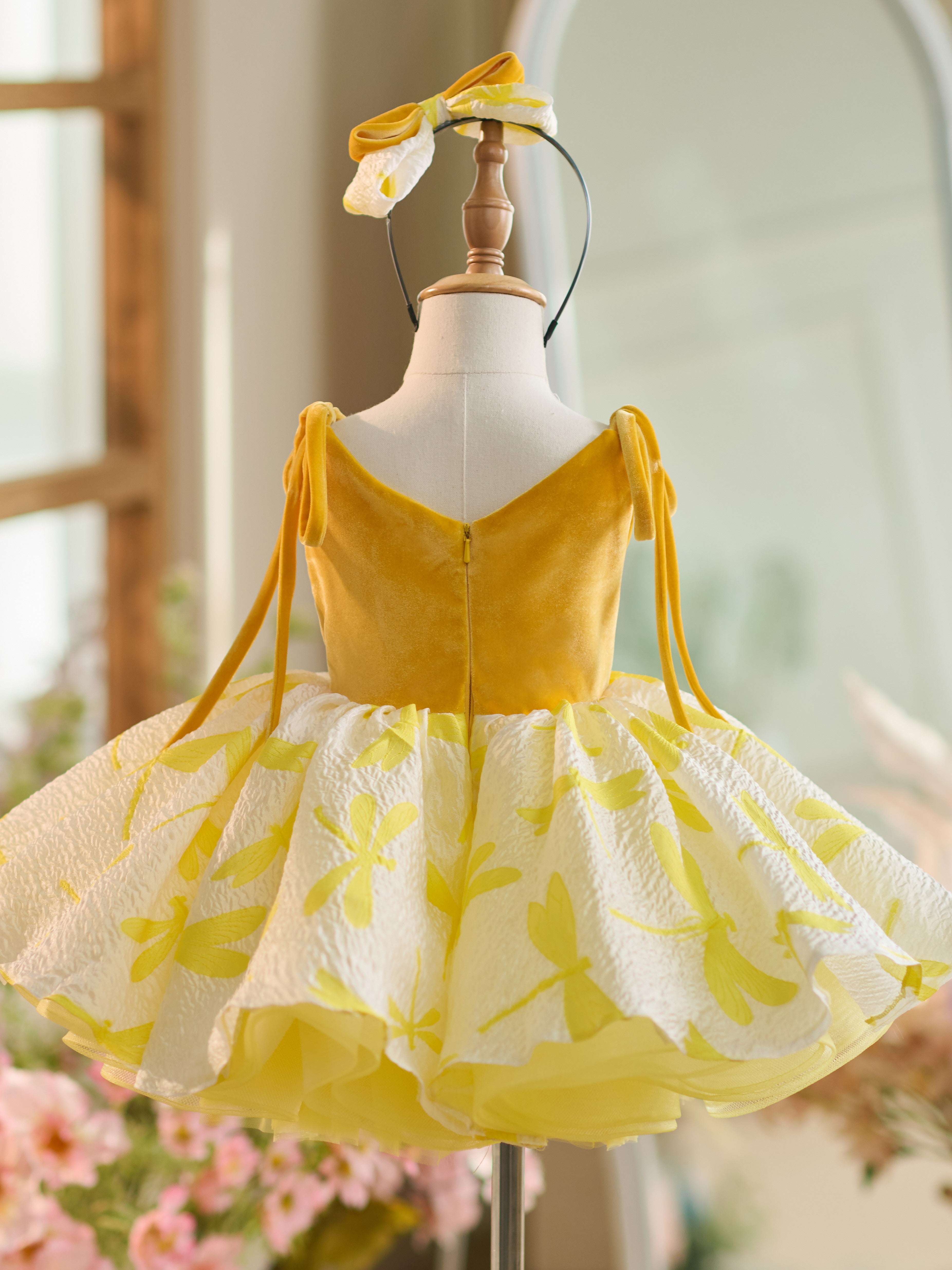 Gold Velvet Toddler Party Dress with Knee-length Tulle