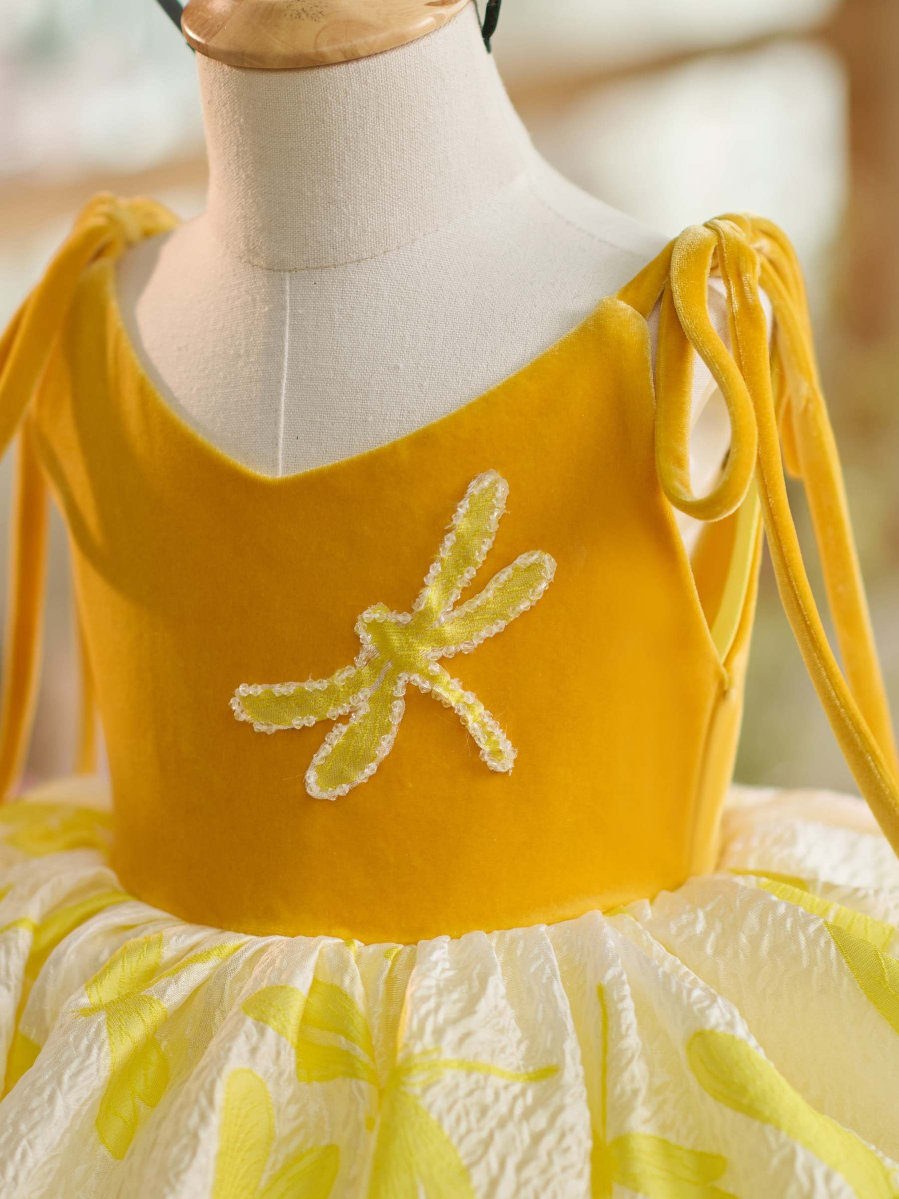 Gold Velvet Toddler Party Dress with Knee-length Tulle
