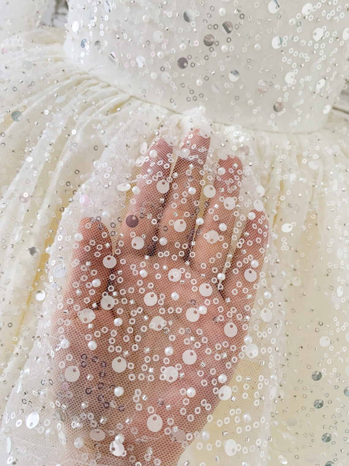 Ivory Knee-length Dress in Satin