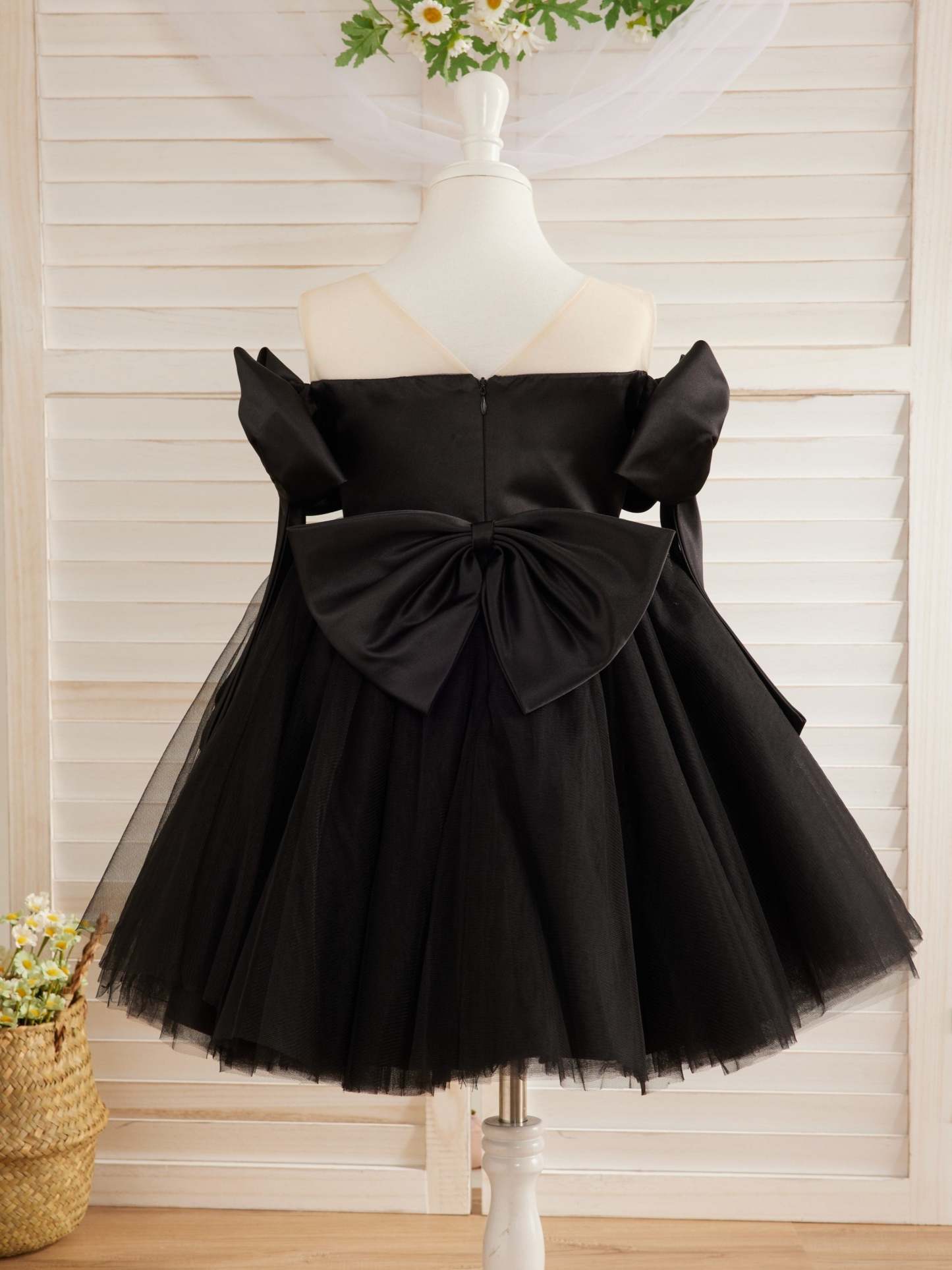 Black Tulle Baby Girl Dress with Off-Shoulder Neckline and Knee-Length Hem