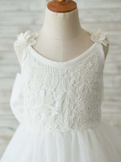Knee-length Flower Girl Dress with 3D Lace Tulle