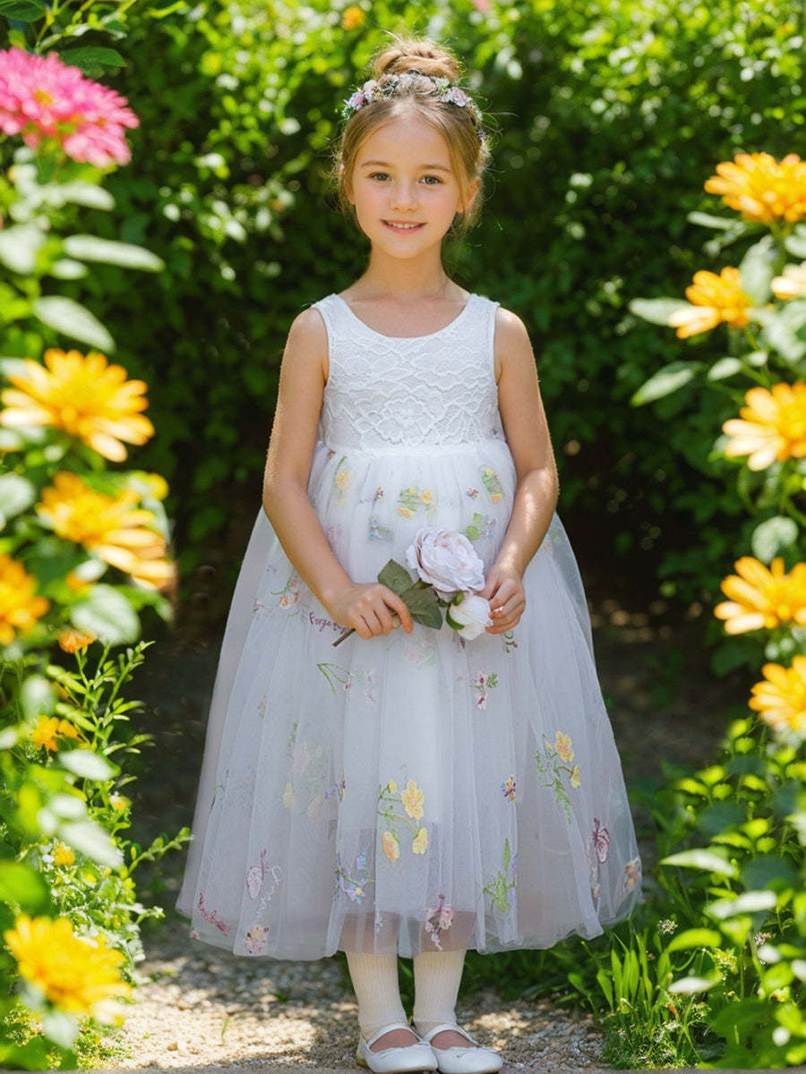 Knee-length Embroidered Lace Dress in Tulle