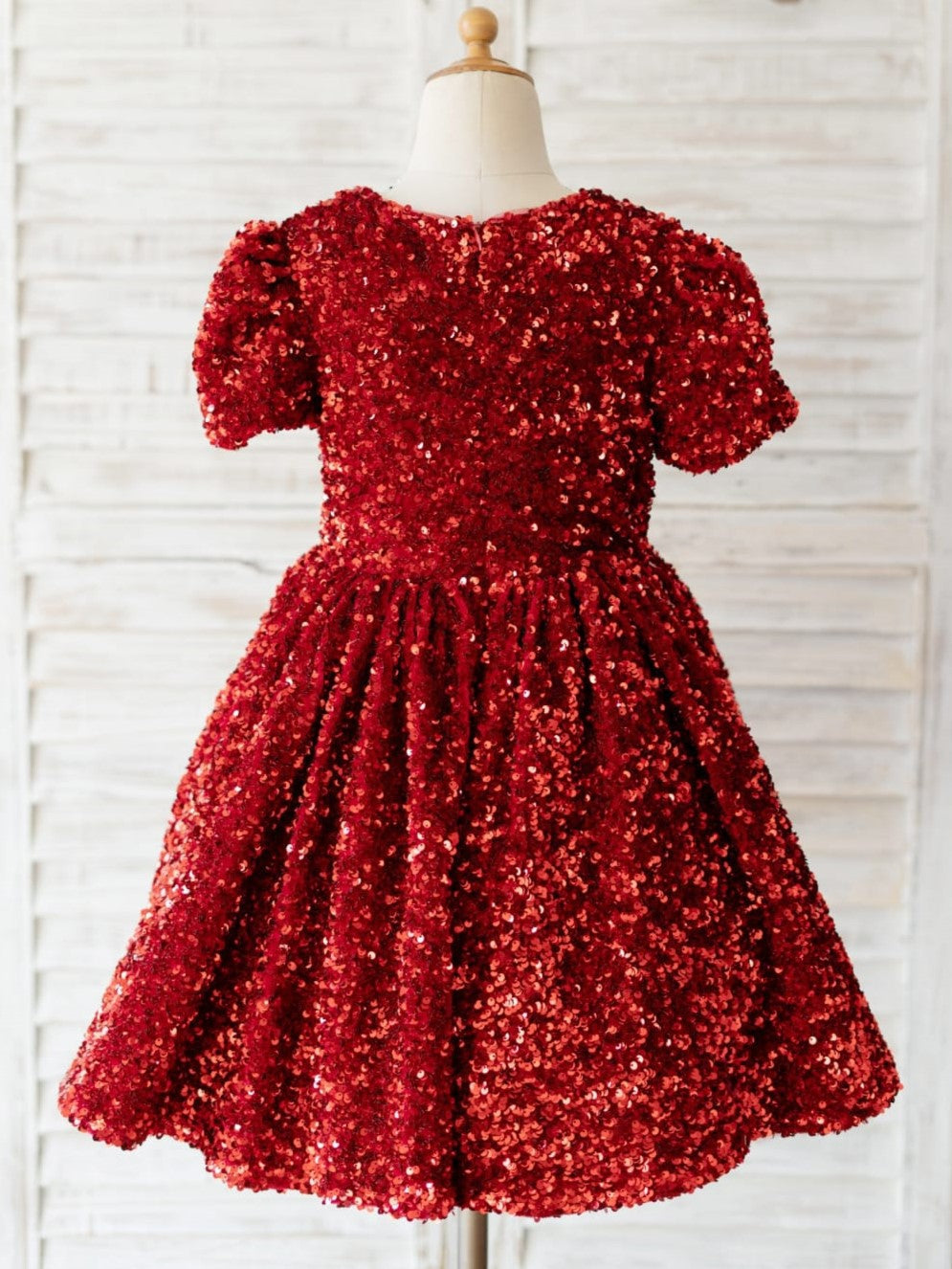 Burgundy Velvet Knee-length Dress with Sequins