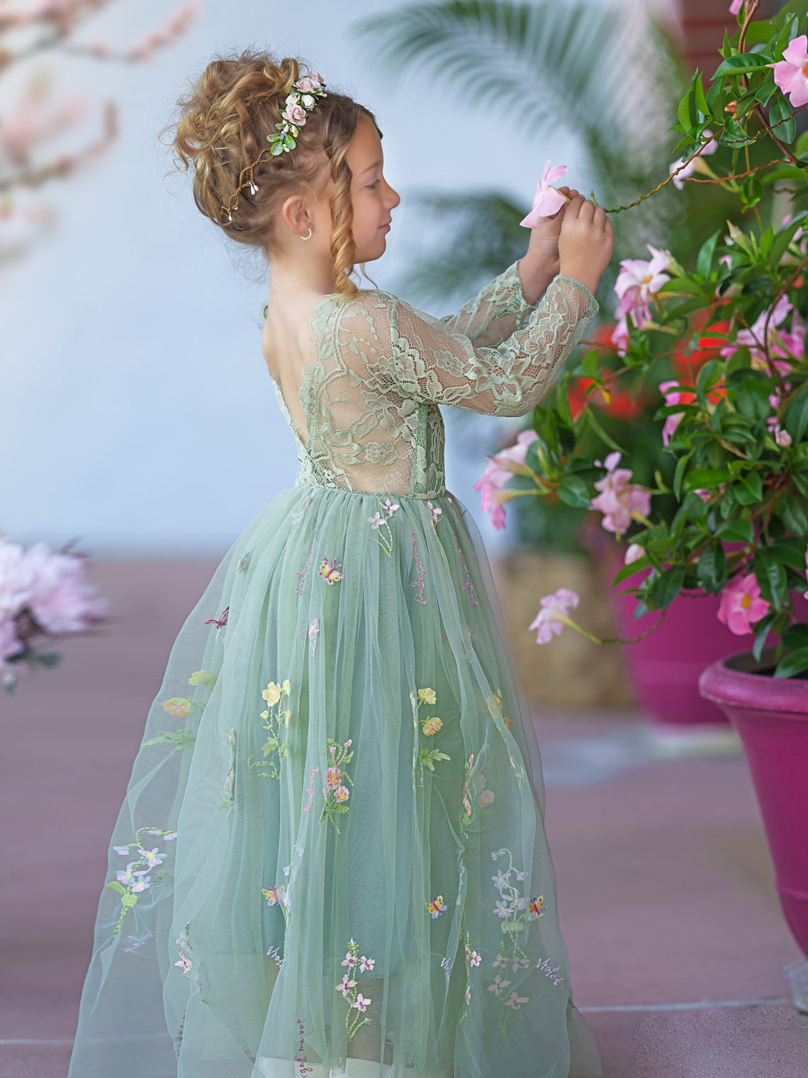 Embroidered Floral Lace Tulle A-Line Full-Length Garden Dress for Flower Girls