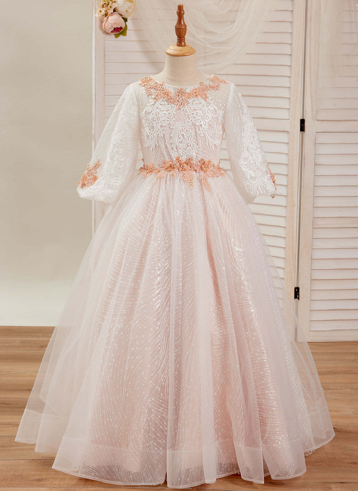 Pink Princess Lace Tulle Ball-Gown with Floor-length Skirt