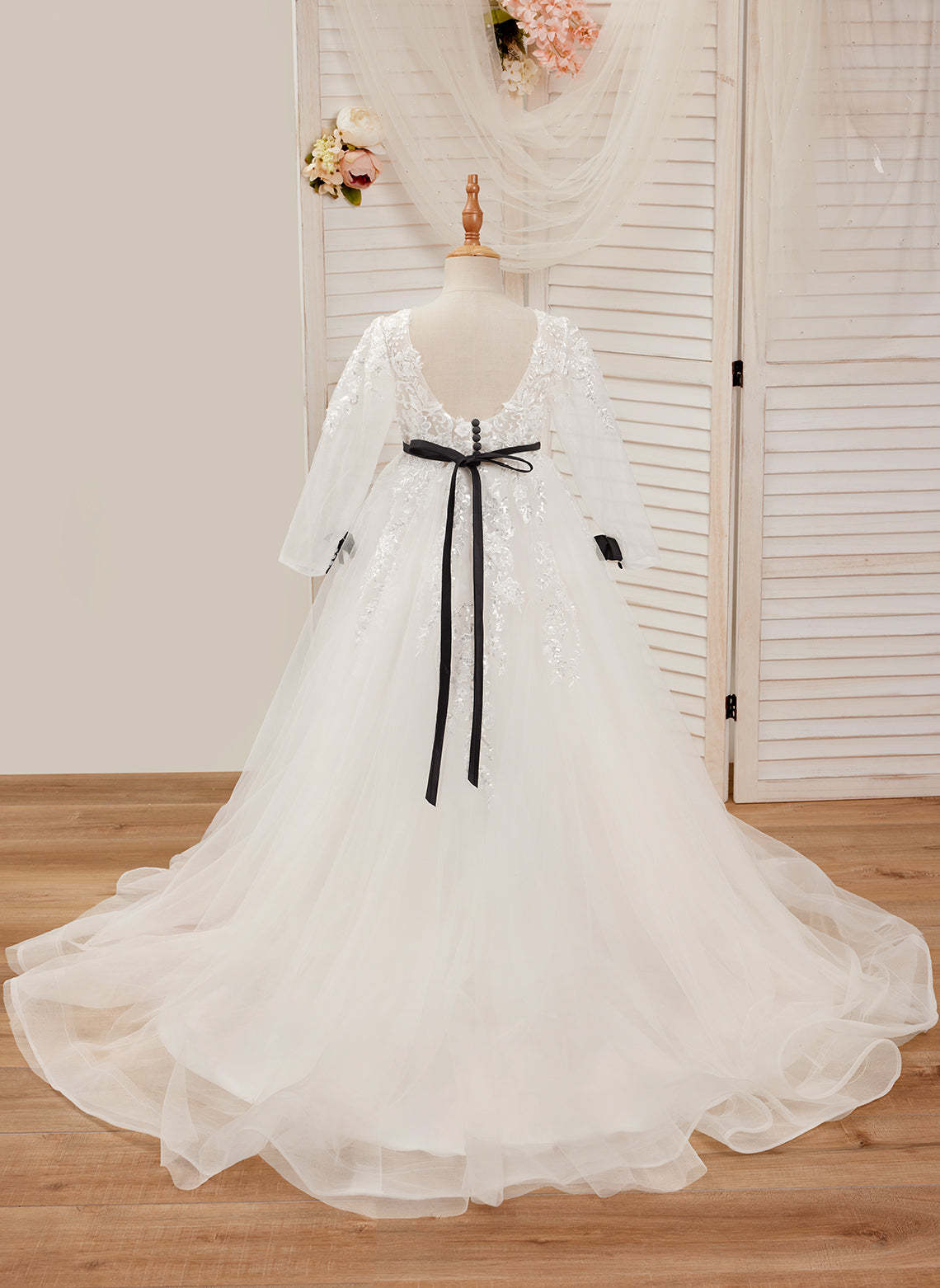 Ivory First Communion Flower Girl Dress with A-line Tulle and Sweep Train