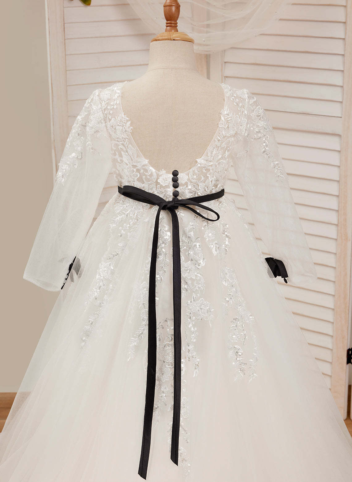 Ivory First Communion Flower Girl Dress with A-line Tulle and Sweep Train