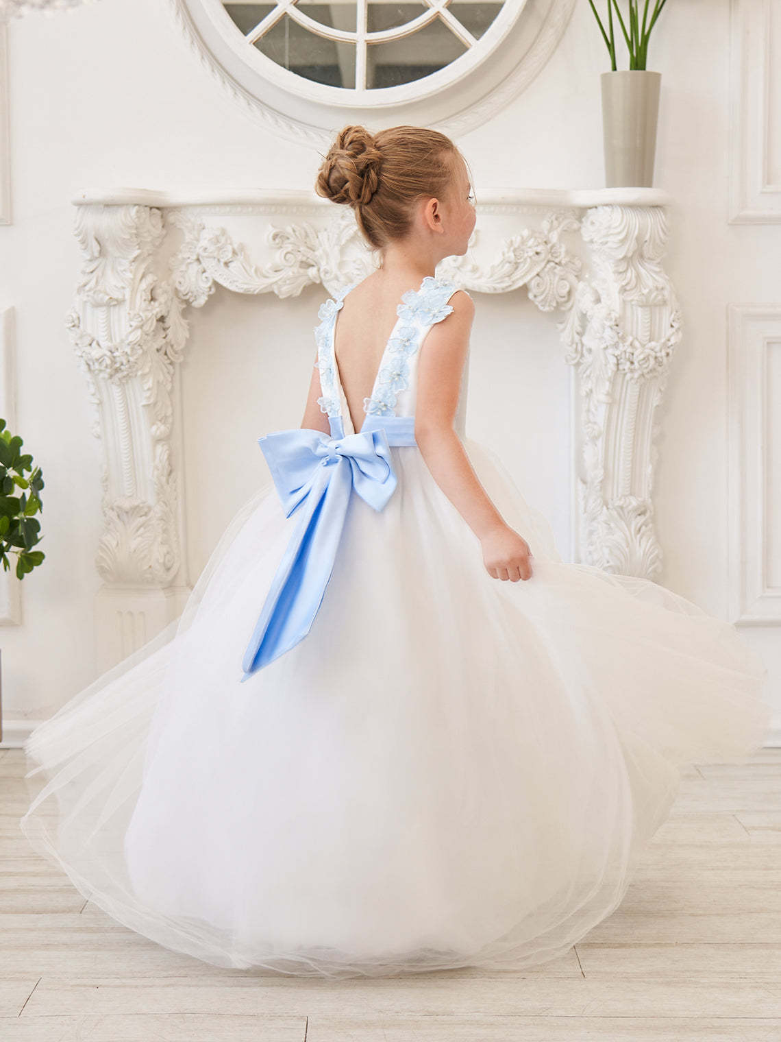 Ivory Floor-length Princess Ball-Gown with 3D Flower Tulle for Flower Girls