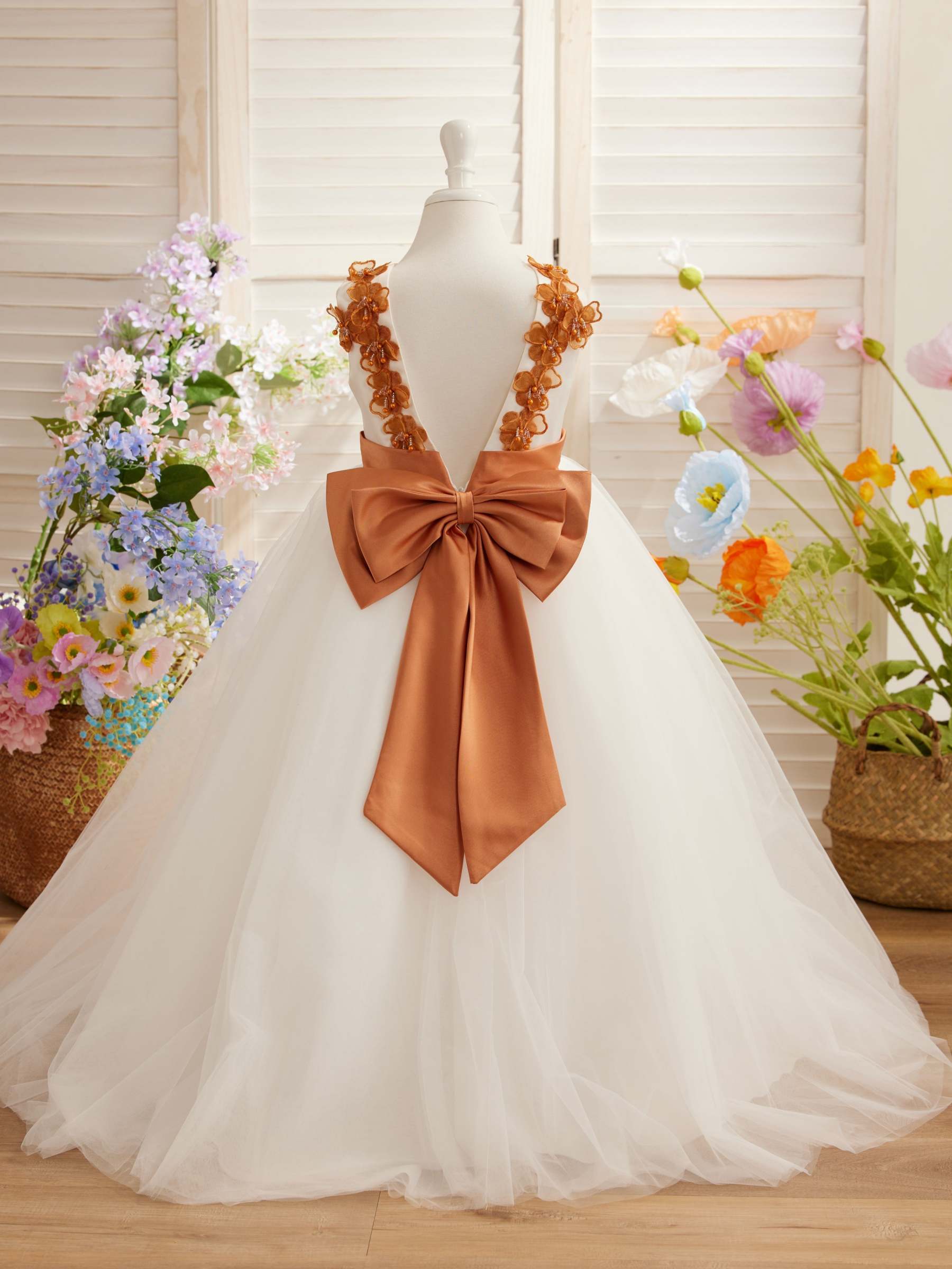 Ivory Floor-length Princess Ball-Gown with 3D Flower Tulle for Flower Girls