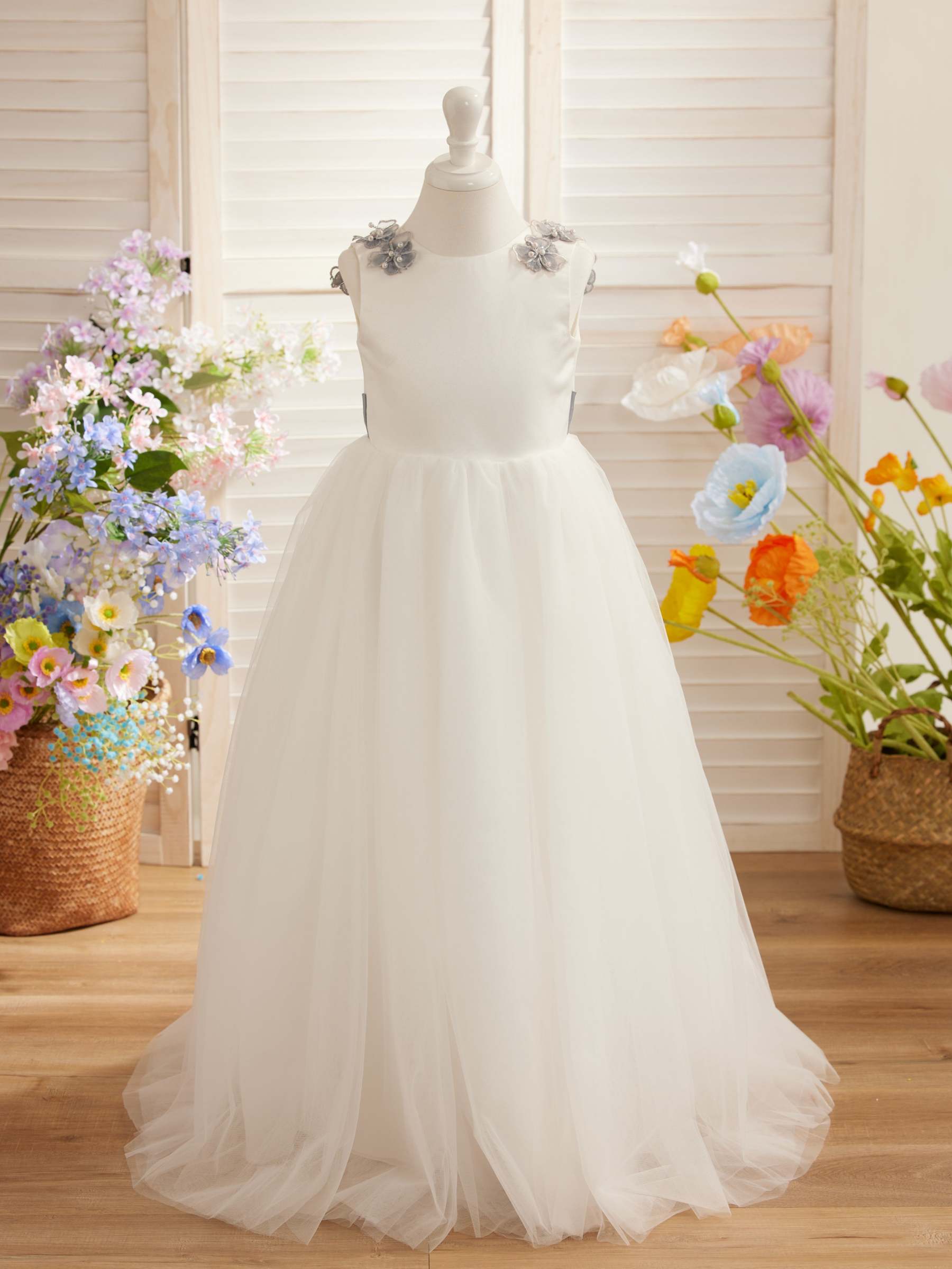 Ivory Floor-length Princess Ball-Gown with 3D Flower Tulle for Flower Girls