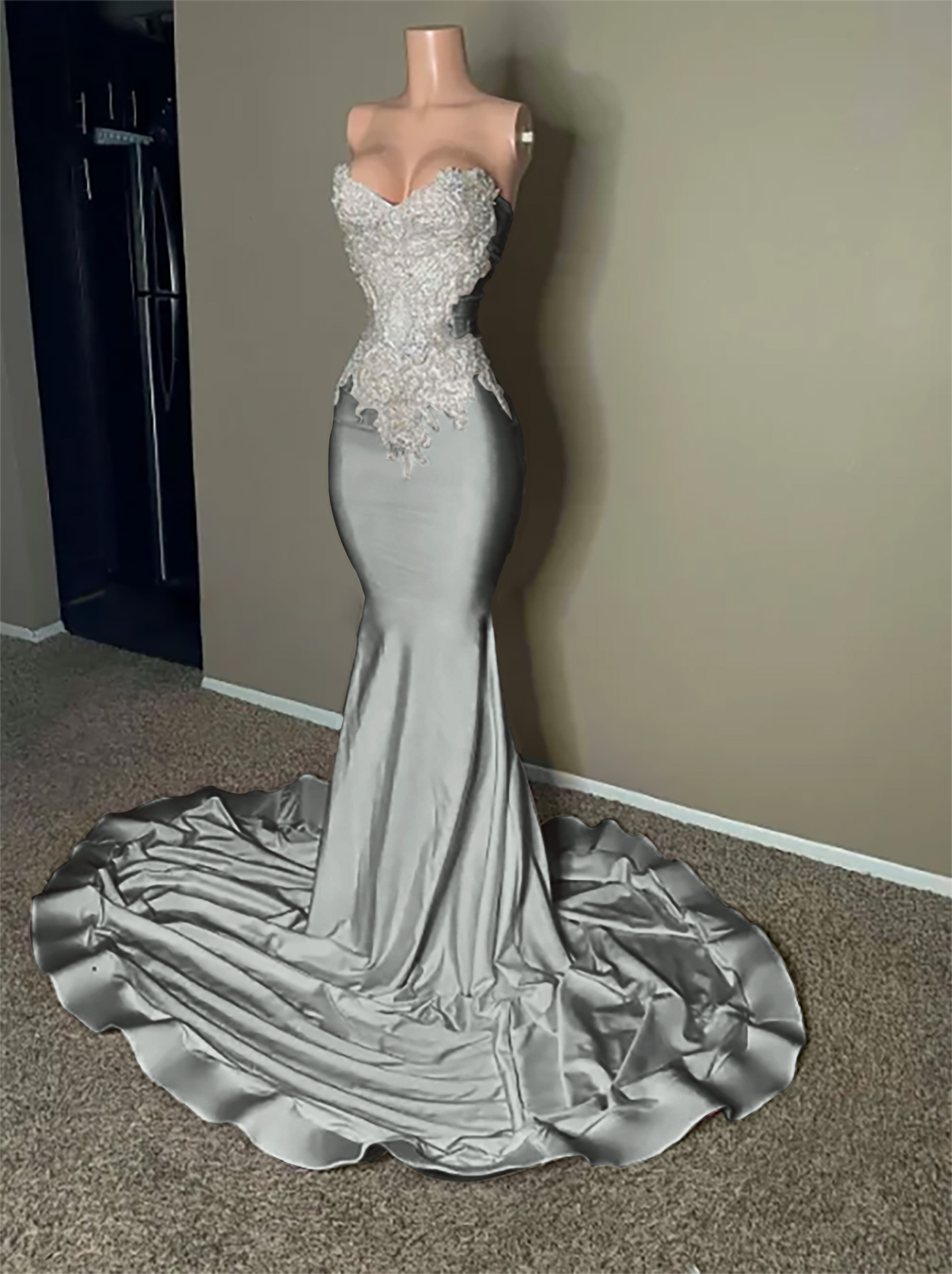 Stunning Pink Sleeveless Strapless Mermaid Long Prom Dress With Embroidery