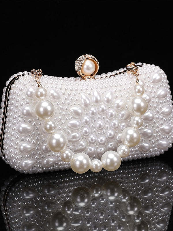 Solid Color Pearls Chain Clutch Bags in Polyester
