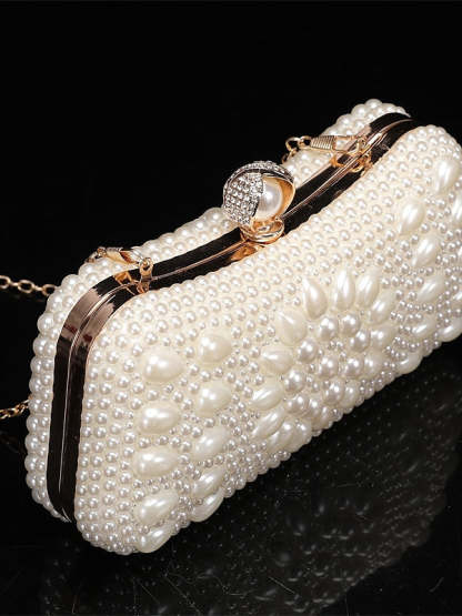 Solid Color Pearls Chain Clutch Bags in Polyester