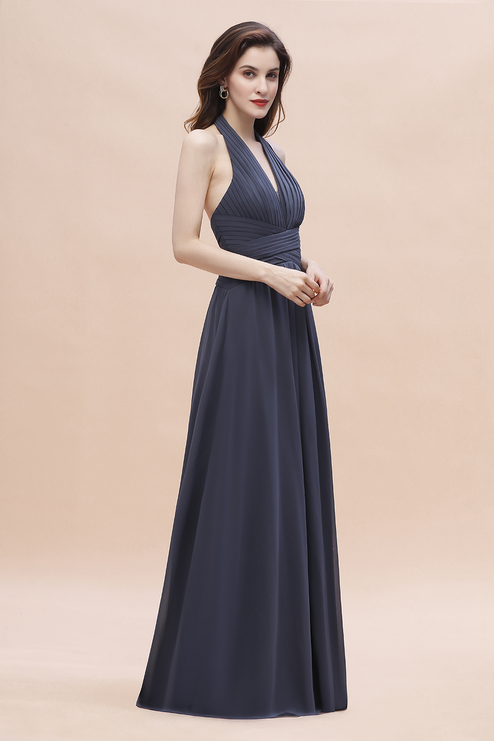 BMbridal Gorgeous Halter Chiffon Ruffles Bridesmaid Dress with Front Slit Online-BMbridal
