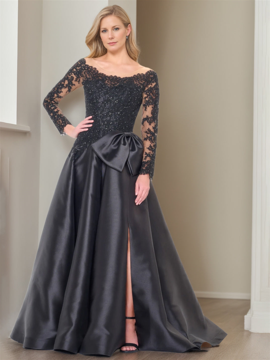 Princess A-Line Tea-Length Wedding Dress With Scoop Neck and Long Sleeves, Featuring a Bowknot