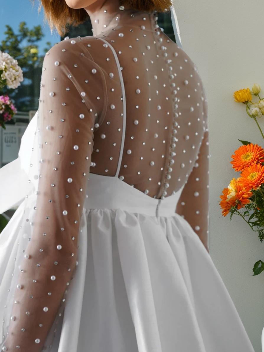 Mini A-Line Princess Wedding Dress with Spaghetti Straps and Long Sleeves, Featuring a Bowknot