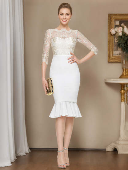Knee-Length Lace Wedding Dress With Appliques and Half Sleeves