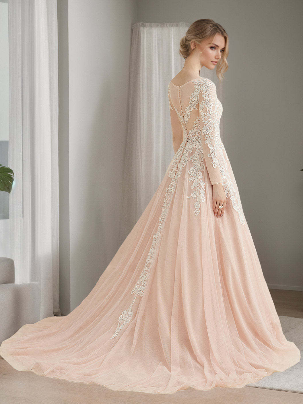 Floor-length Lace Wedding Dress with Appliques in A-Line/Princess Scoop Long Sleeves