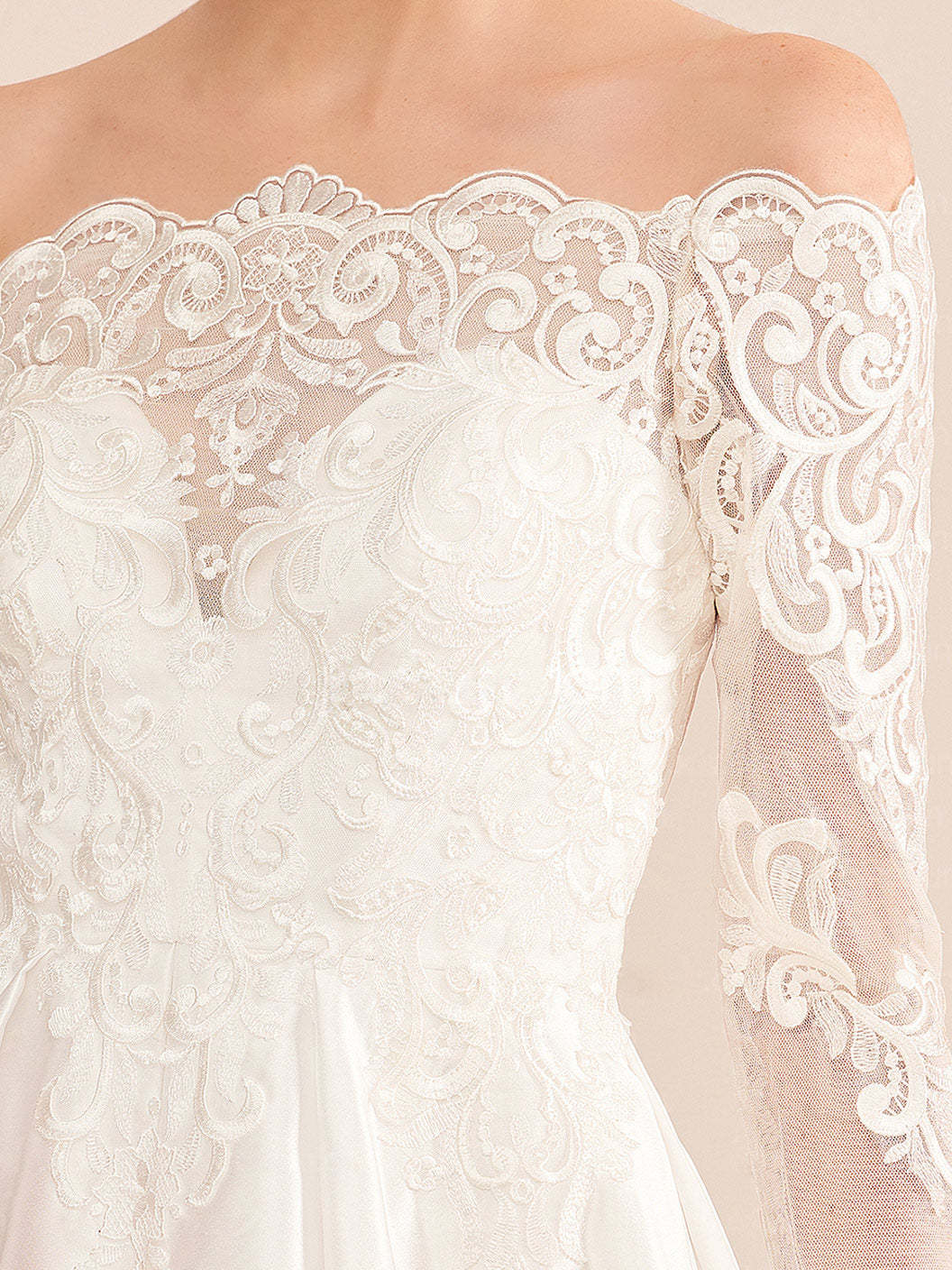 Princess A-Line Floor-Length Lace Wedding Dress with Appliques and Off-the-Shoulder Design