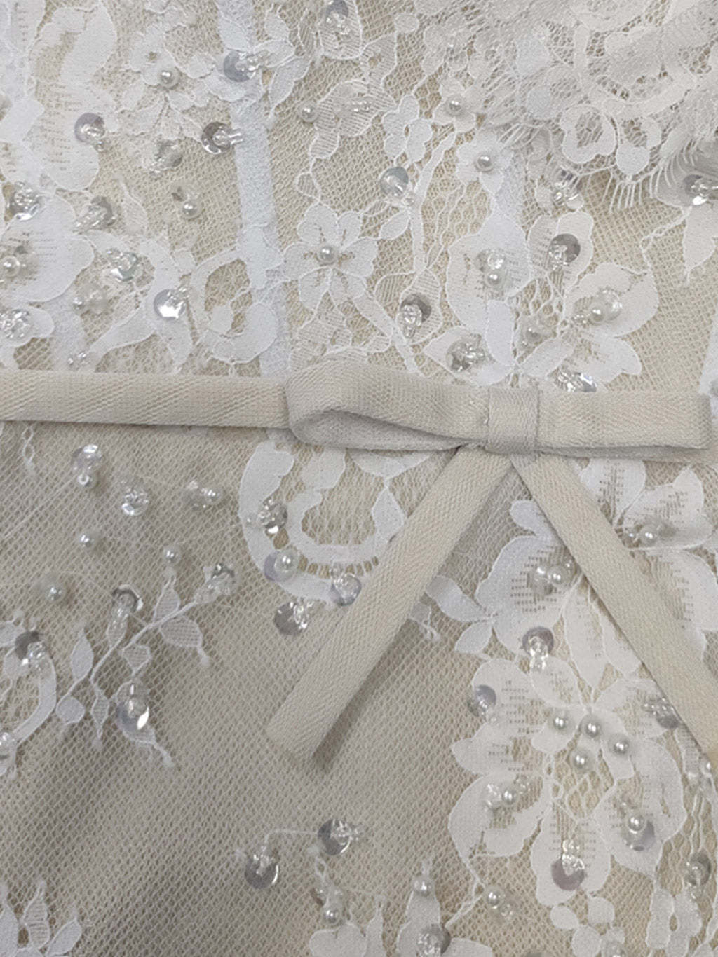 Sweetheart Off-the-Shoulder A-Line Princess Wedding Dress with Appliques, Floor-Length