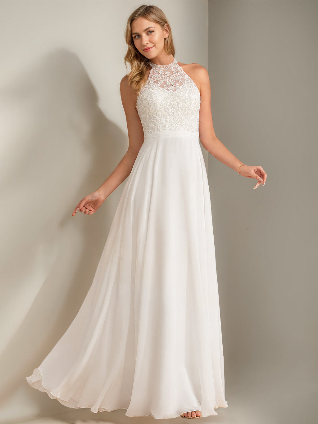 Floor-Length Sleeveless A-Line Wedding Dress with Lace Appliques and Princess Halter Neck