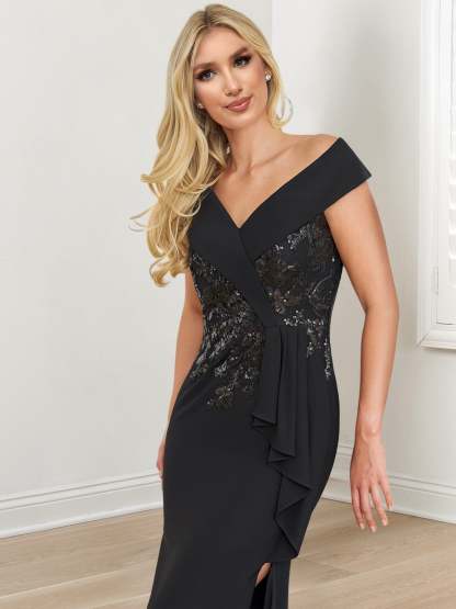 Floor-Length V-Neck Sheath/Column Gowns for the Mother of the Bride