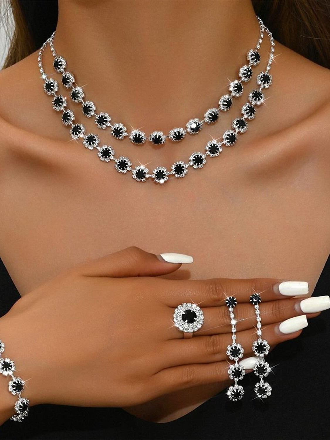 5-piece rhinestone jewelry set with alloy rings earrings and bracelets for women