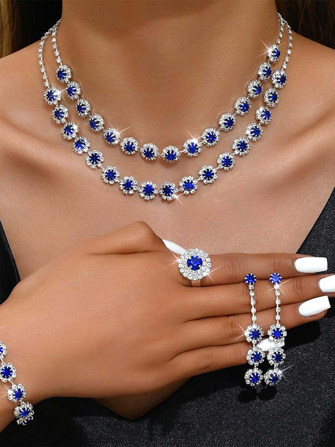 5-piece rhinestone jewelry set with alloy rings earrings and bracelets for women