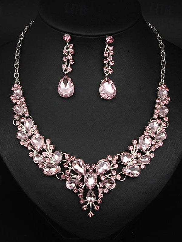 Elegant vintage women's jewelry set: 3-piece glass and alloy necklace with earrings for weddings and parties-BMbridal.UK