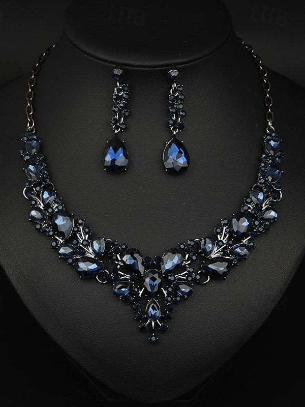 Elegant vintage women's jewelry set: 3-piece glass and alloy necklace with earrings for weddings and parties-BMbridal.UK