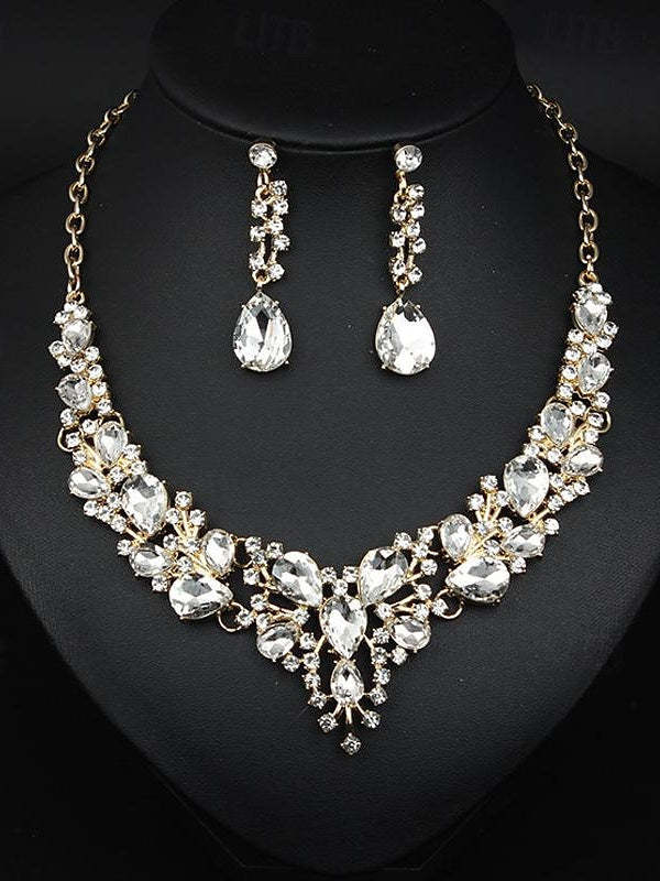 Elegant vintage women's jewelry set: 3-piece glass and alloy necklace with earrings for weddings and parties-BMbridal.UK