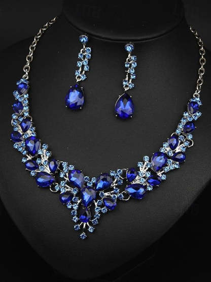 Elegant vintage women's jewelry set: 3-piece glass and alloy necklace with earrings for weddings and parties-BMbridal.UK