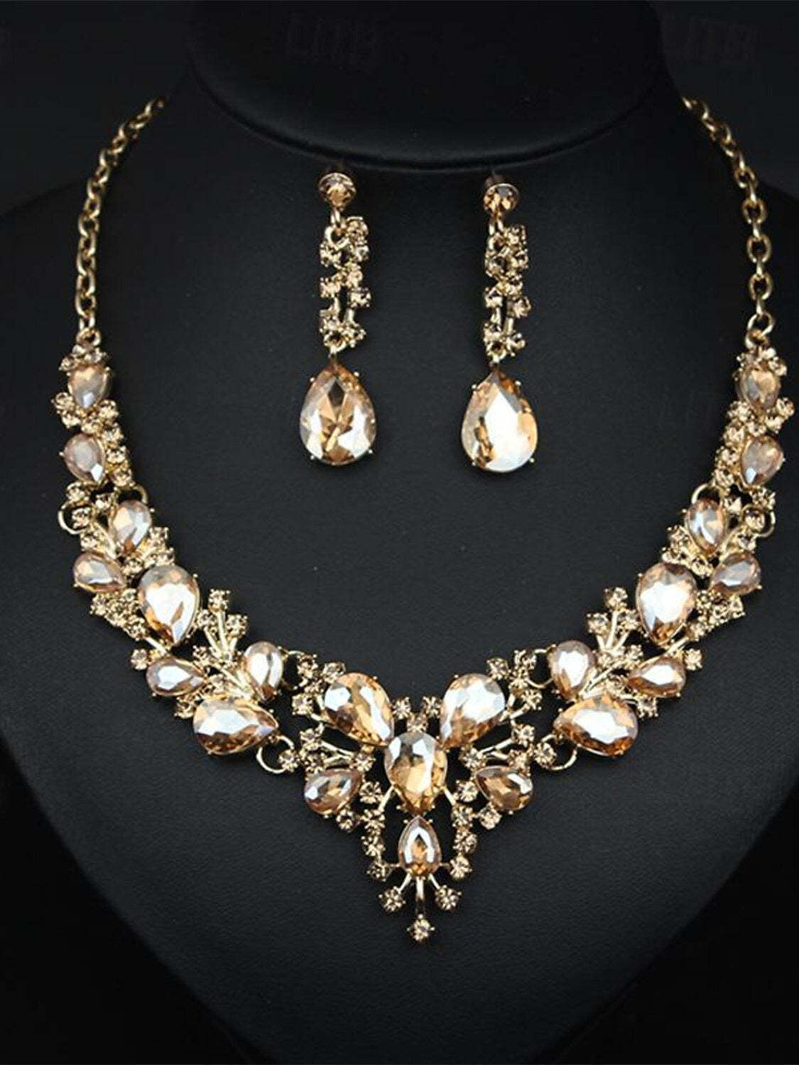 Elegant vintage women's jewelry set: 3-piece glass and alloy necklace with earrings for weddings and parties-BMbridal.UK