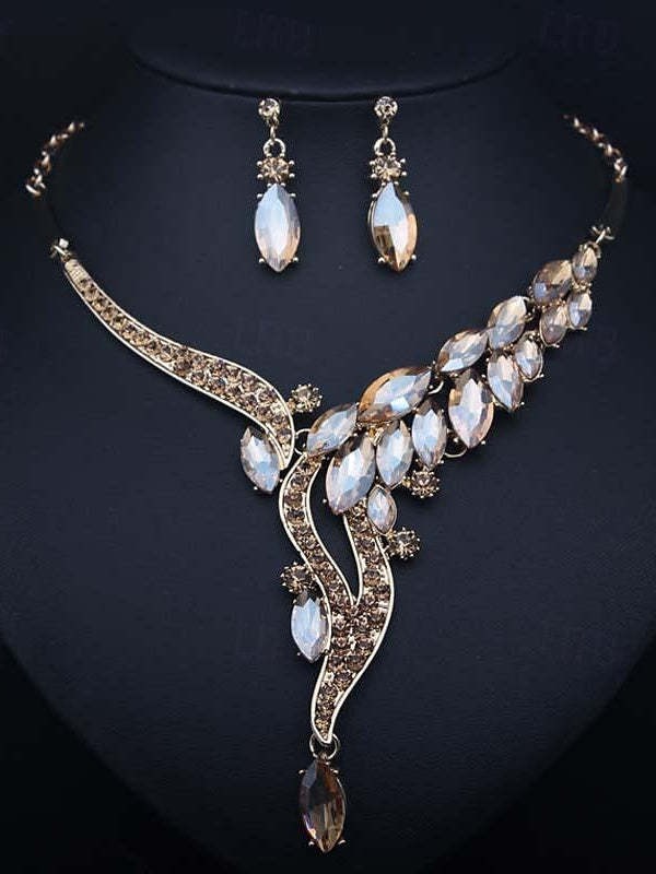Vintage 3-piece Rhinestone Alloy Jewelry Set for Women - Earrings and Necklace
