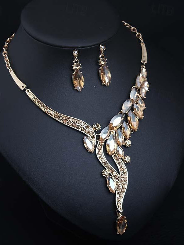 Vintage 3-piece Rhinestone Alloy Jewelry Set for Women - Earrings and Necklace