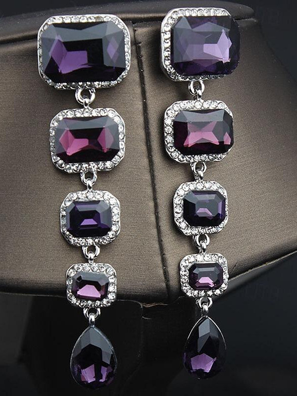 Elegant Vintage Stud Earrings for Women in Champagne Red or Blue - Stylish Luxury Jewelry