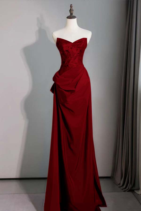 Spaghetti Strap Sleeveless Long Mermaid Prom Dress With Pleated