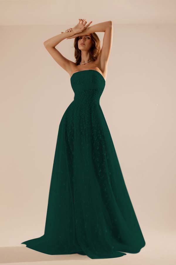 Charming Tulle Strapless Sleeveless Long Prom Dress With Beading