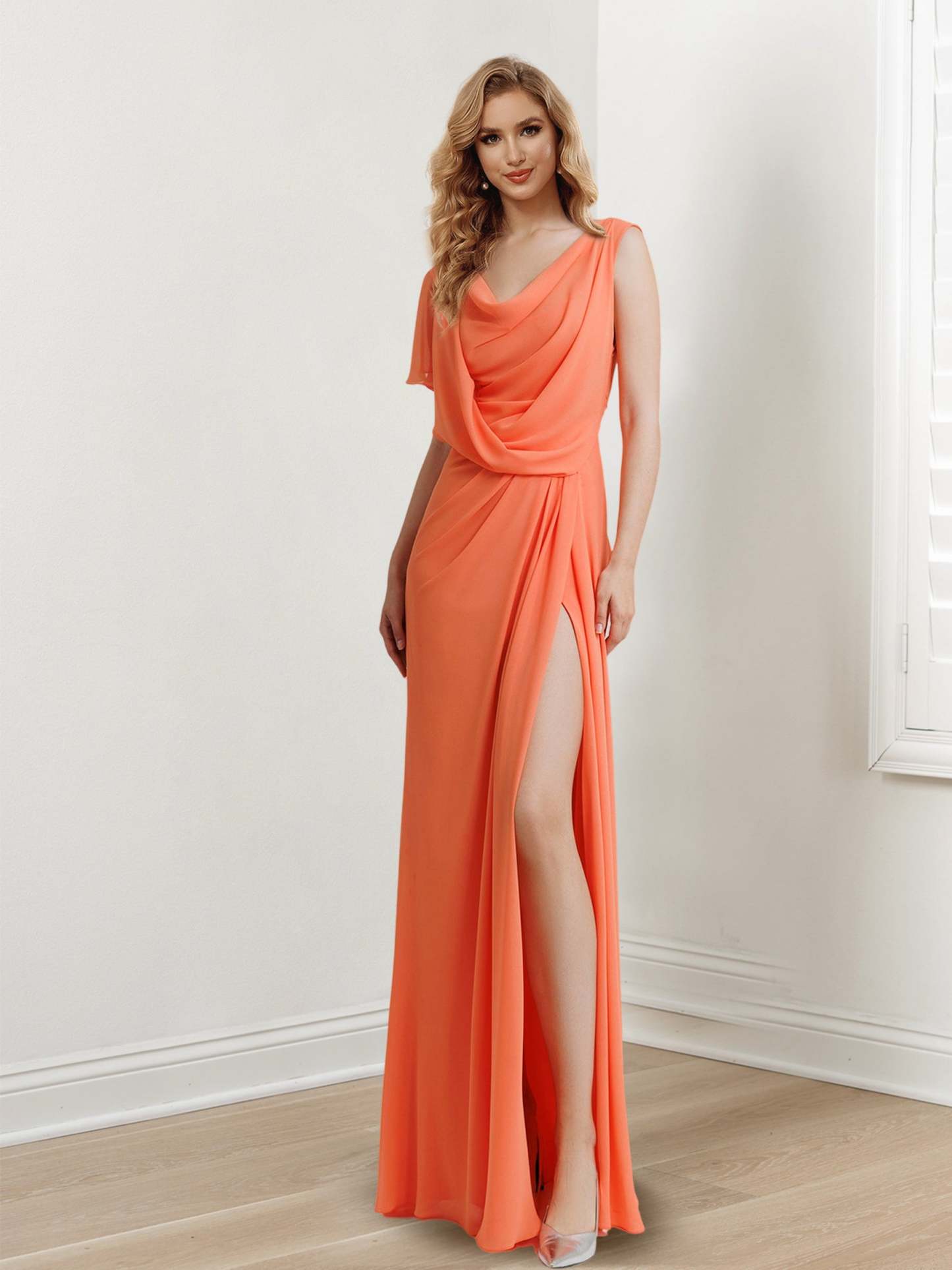 Sleeveless Floor-Length Evening Gown with Side Split and Sheath/Column Scoop