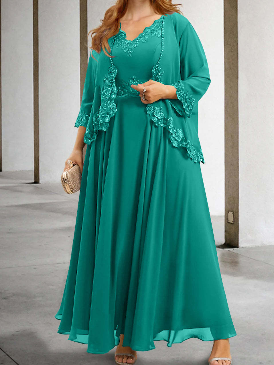 Mother of the Bride A-Line/Princess Dresses Featuring Applique & Sequins