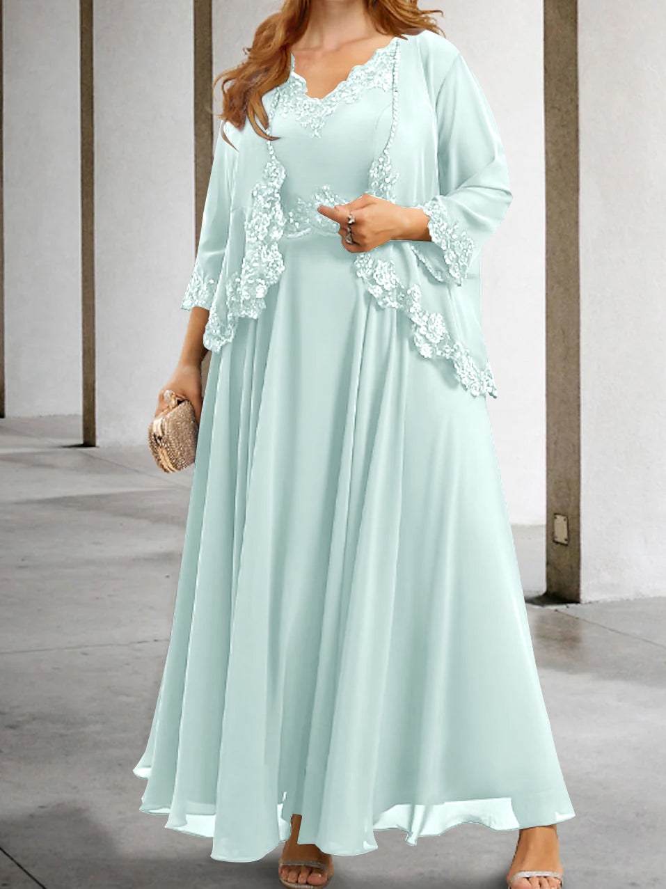 Mother of the Bride A-Line/Princess Dresses Featuring Applique & Sequins