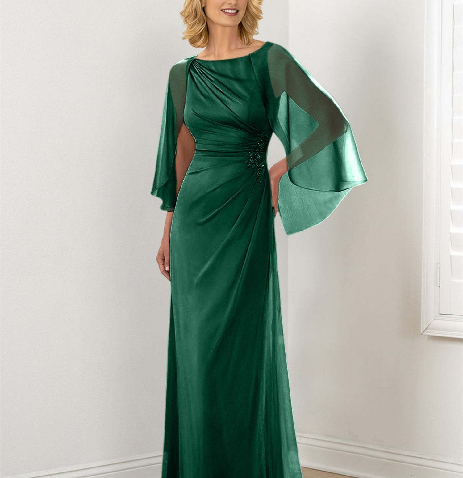 Round Neck Column/Sheath Mother of the Bride Dresses with Ruched Detail